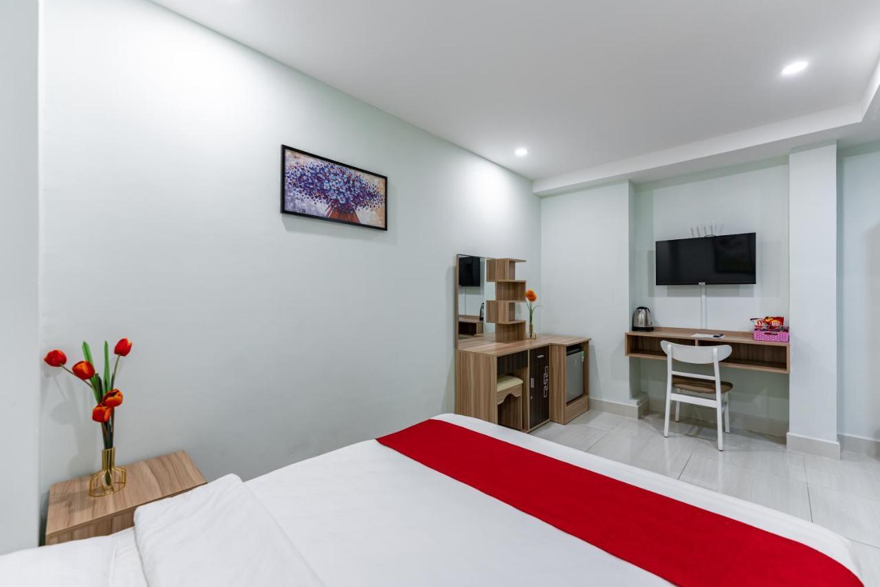 Cherry Hotel And Apartment Ho Chi Minh-stad Buitenkant foto
